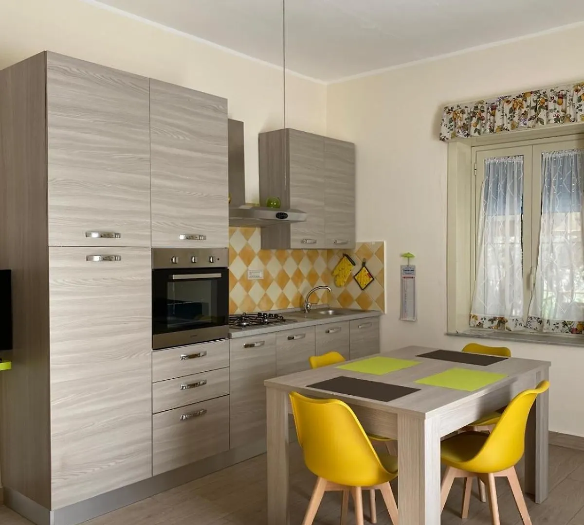 Holiday home Casa Vacanze Magistro Patti